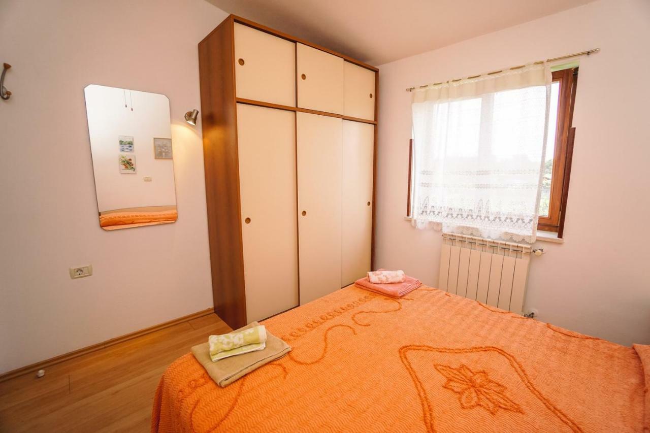 Apartment Sandra Umago Esterno foto