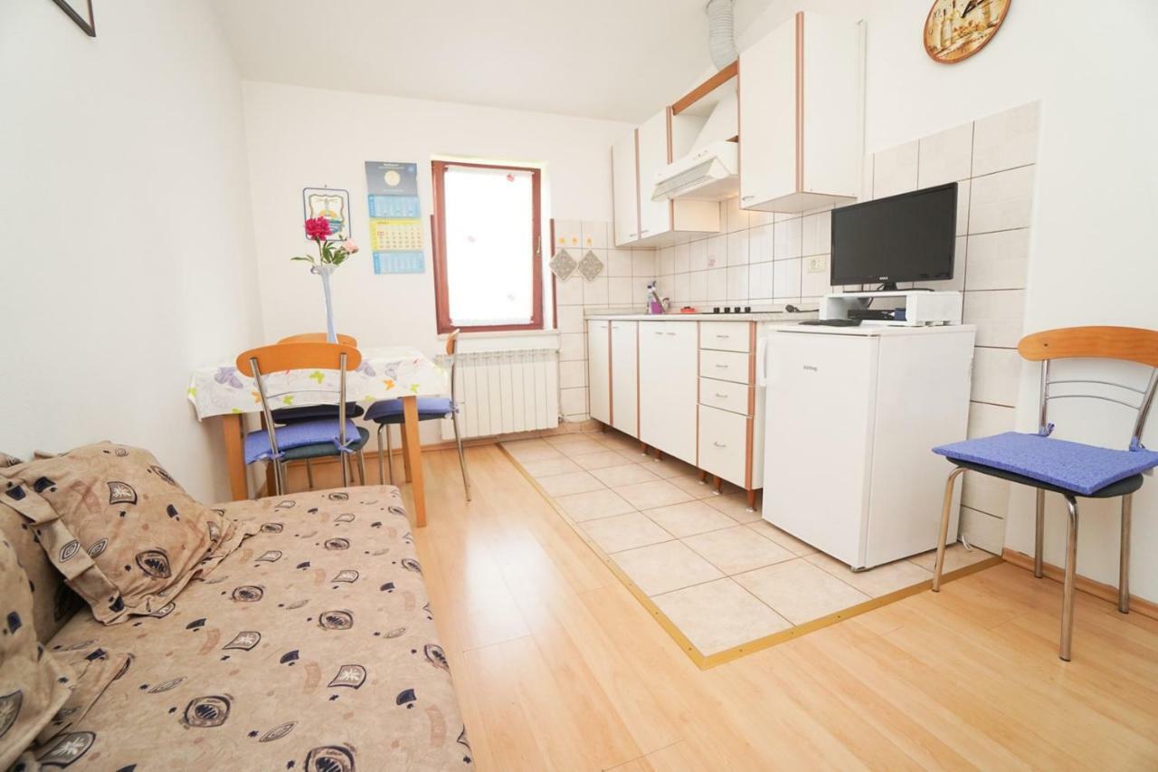 Apartment Sandra Umago Esterno foto