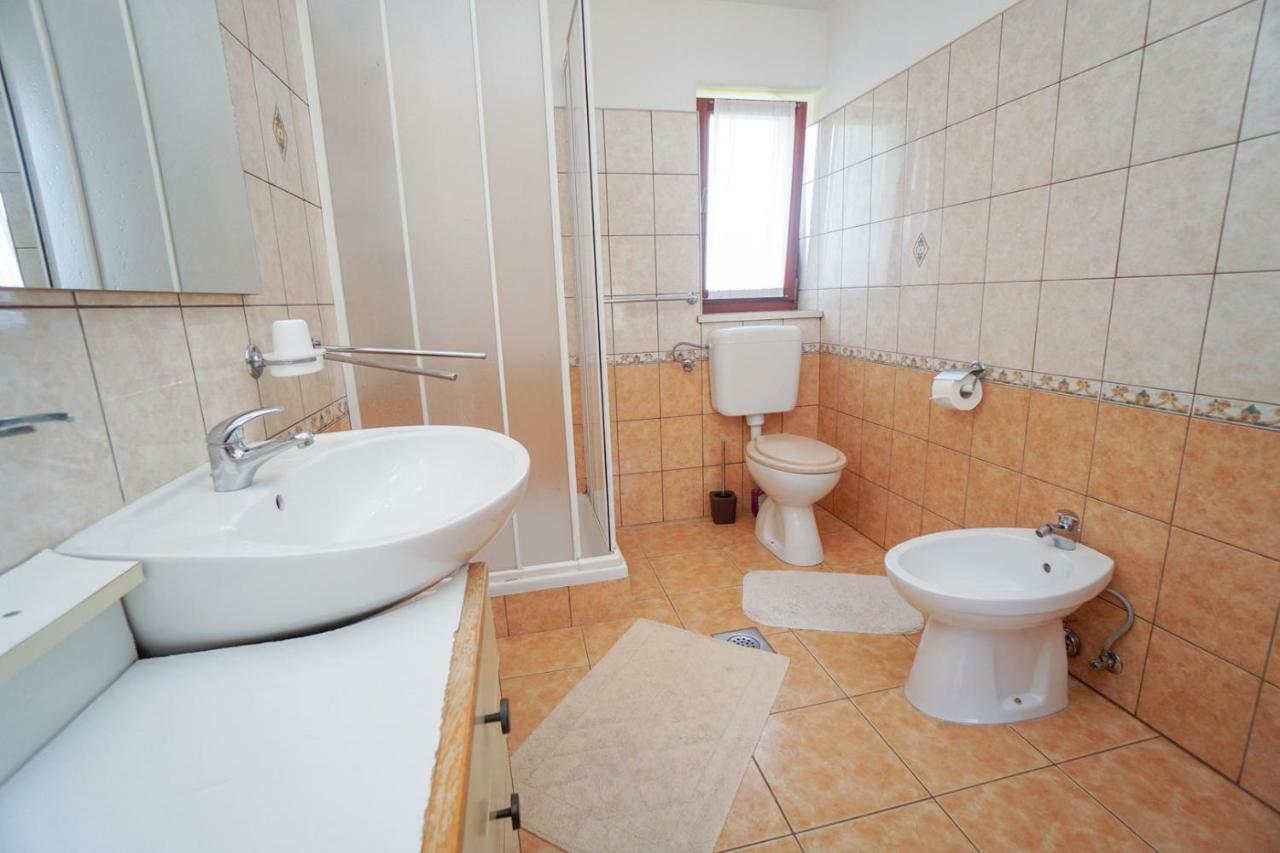 Apartment Sandra Umago Esterno foto